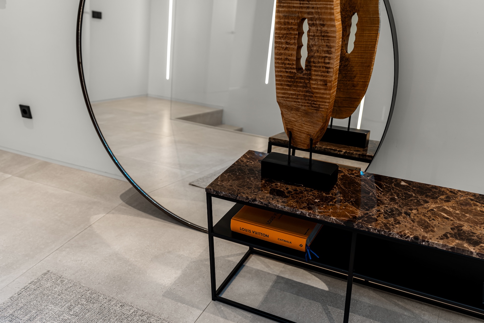 Resa Estates luxury vila Can Furnet modern Villa moderna close up.jpg